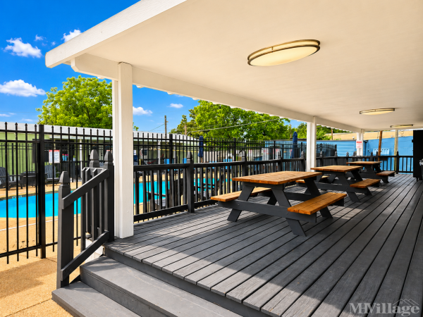 Photo of Lake Forest | A Medallion Community, Irving TX
