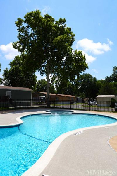 Mobile Home Park in Dallas TX