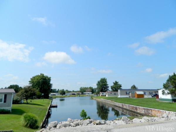Photo of Lake Village Estates, Paris MO