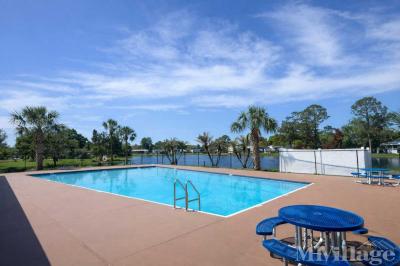 Photo 2 of 9 of park located at 39 Tanglewood Apopka, FL 32712