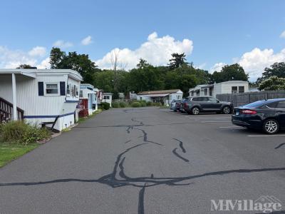 Mobile Home Park in Wallingford CT