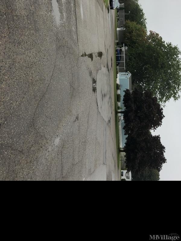 Photo of Summerwood Estates, Bad Axe MI