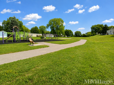 Photo 2 of 17 of park located at 10 Malibu Dr Madison, WI 53713