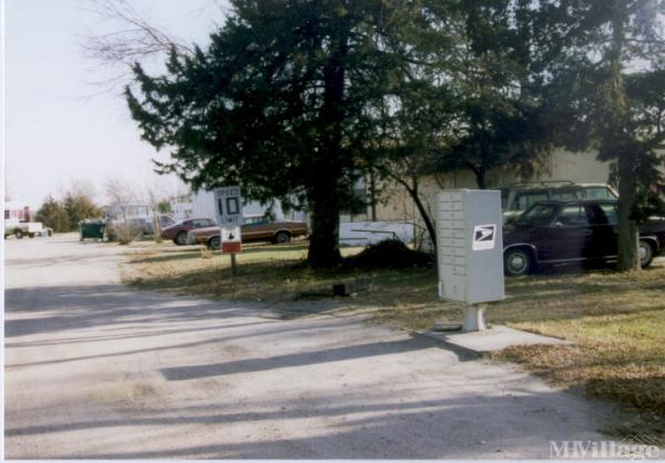 Photo 0 of 2 of park located at 32 Canary St Alda, NE 68810