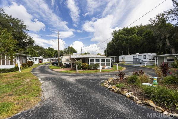 Photo of Lake Saunders Mobile Home Park, Mount Dora FL
