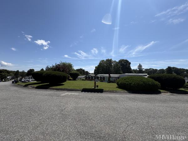 Photo 0 of 2 of park located at 100 High Rock Rd Groton, CT 06340