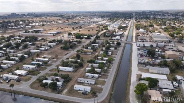Photo 1 of 2 of park located at 500 South Francisco Street Clewiston, FL 33440