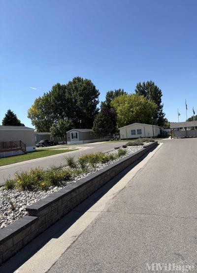 Photo 5 of 6 of park located at 4701 Golden Gate Dr Grand Forks, ND 58203