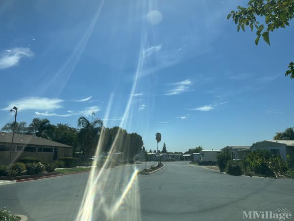 Photo 0 of 2 of park located at 336 East Alluvial Avenue Fresno, CA 93720