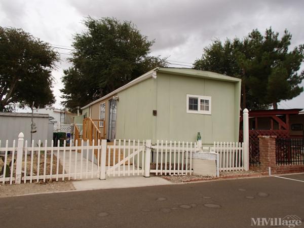 Photo of Air Lane Trailer Park, Lancaster CA