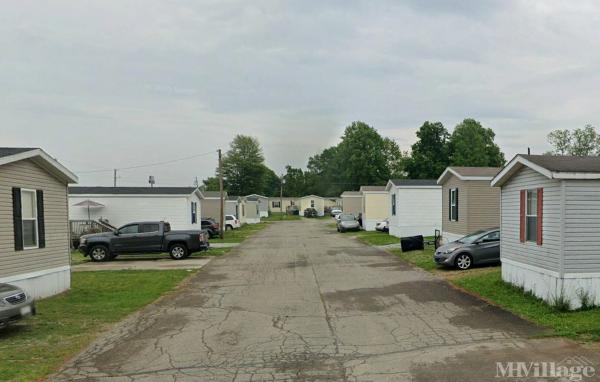 Photo of Royal Oaks, Chesterfield IN