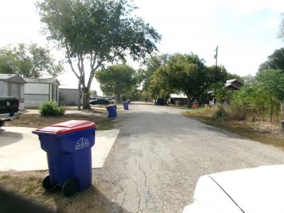 Mobile Home Park in Fentress TX