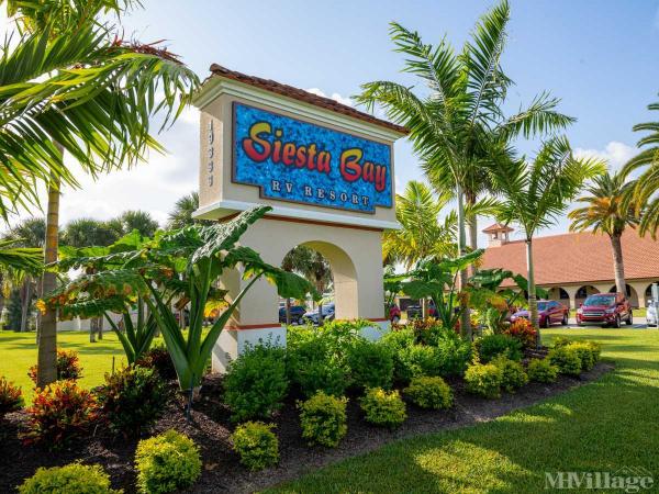 Photo 1 of 2 of park located at 19333 Summerlin Road Fort Myers, FL 33908
