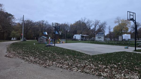 Photo 0 of 2 of park located at 27404 Blarney Trail Battle Lake, MN 56515