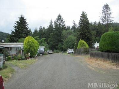 Mobile Home Park in Tenmile OR
