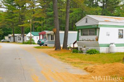 Photo 2 of 5 of park located at Livermore Road Holderness, NH 03245