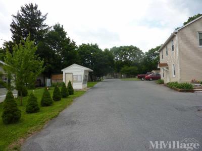 Photo 3 of 9 of park located at 32 Tuckerton Road Reading, PA 19605