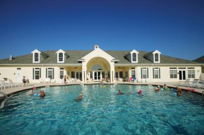 Savanna Club Golf & Tennis Community mobile home dealer with manufactured homes for sale in Port St Lucie, FL. View homes, community listings, photos, and more on MHVillage.