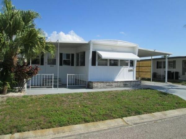 Photo 1 of 1 of dealer located at 104 63rd Avenue W Bradenton, FL 34207