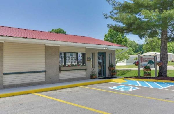 Photo 1 of 1 of dealer located at 2138 Big Springs Rd Maryville, TN 37801