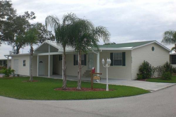 Photo 1 of 1 of dealer located at 330 Brewer Rd Lakeland, FL 33813