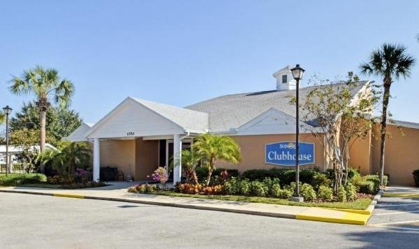 Photo 1 of 1 of dealer located at 1045 Great Lakes Blvd Grand Island, FL 32735
