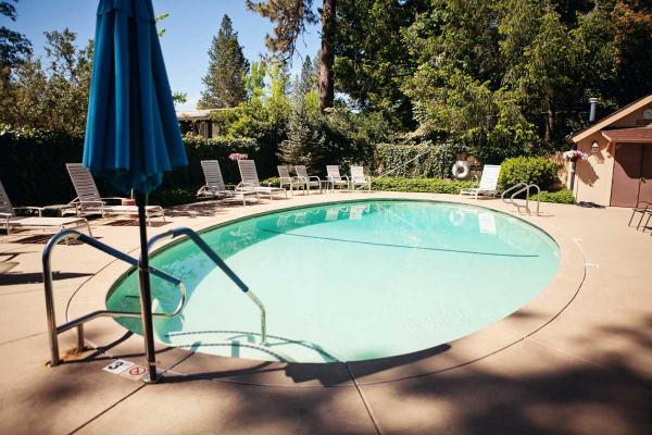 Photo 1 of 1 of dealer located at 10108 Heritage Oak Drive Grass Valley, CA 95949