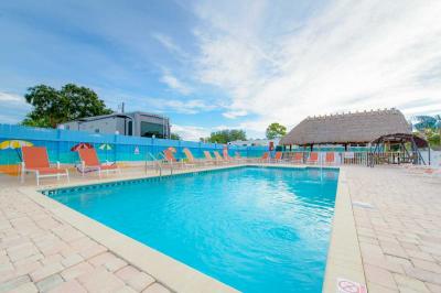 Mobile Home Dealer in Sarasota FL