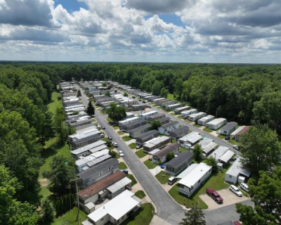 Mobile Home Dealer in Olmsted Falls OH