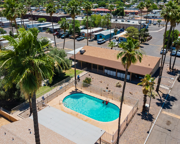 Photo 1 of 1 of dealer located at 6500 West Glendale Avenue Glendale, AZ 85301