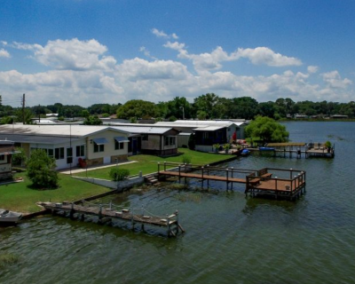 Photo 1 of 5 of dealer located at 164 Bonny Shores Dr. Lakeland, FL 33801