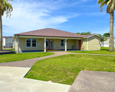 Photo 2 of 15 of dealer located at 130 W Corral Avenue Kingsville, TX 78363