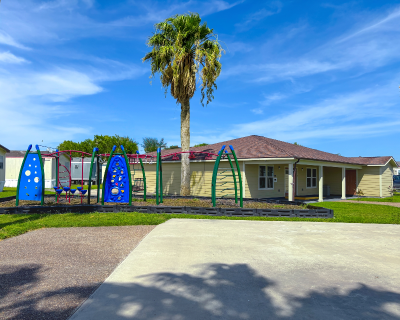 Photo 3 of 15 of dealer located at 130 W Corral Avenue Kingsville, TX 78363