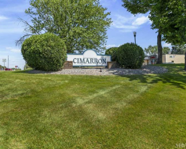 Photo 1 of 1 of dealer located at 901 Lake Elmo Ave N Lake Elmo, ME 55042