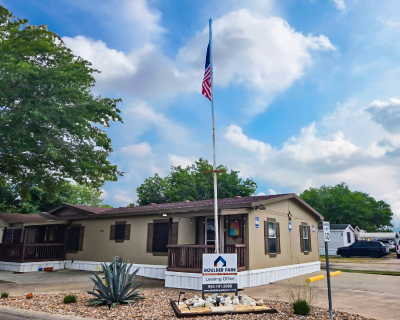 Photo 5 of 11 of dealer located at 901 East Sioux Road Pharr, TX 78577