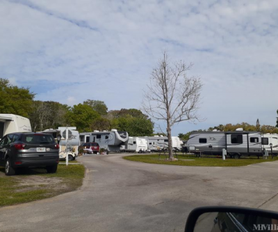 Photo 2 of 3 of dealer located at 4440 Yowell Rd Kissimmee, FL 34746