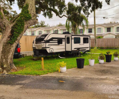 Photo 4 of 9 of dealer located at 8817 North Atlantic Avenue Cape Canaveral, FL 32920