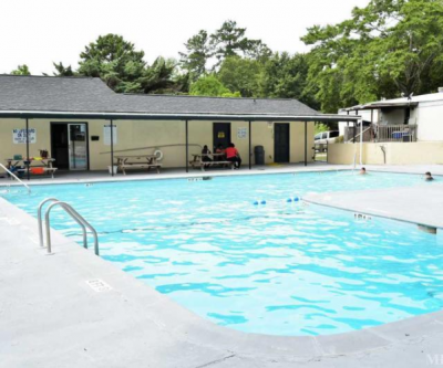 Photo 3 of 3 of dealer located at 200 Woodberry Road West Columbia, SC 29170