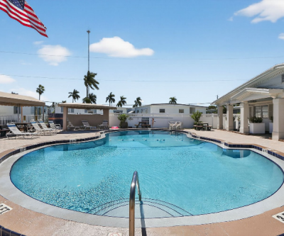 Mobile Home Dealer in Hollywood FL