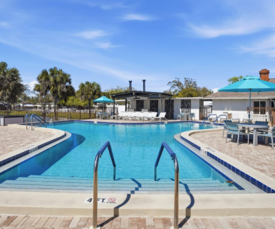 Mobile Home Dealer in Largo FL