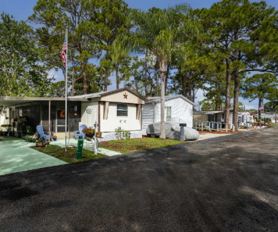Photo 2 of 5 of dealer located at 359 Cheney Hwy Titusville, FL 32780