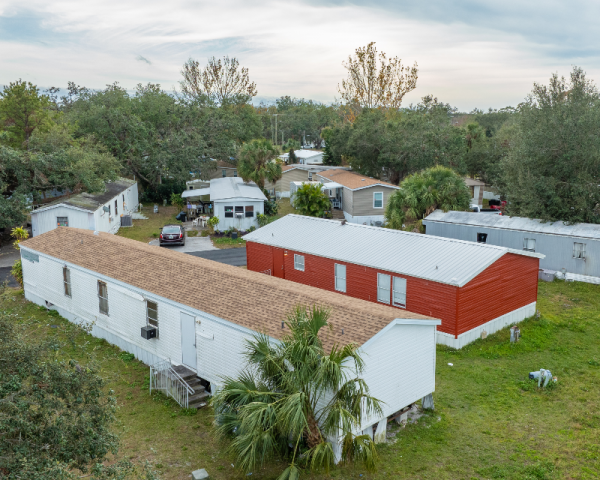 Photo 1 of 1 of dealer located at 8518 Gibsonton Drive #185 Gibsonton, FL 33534