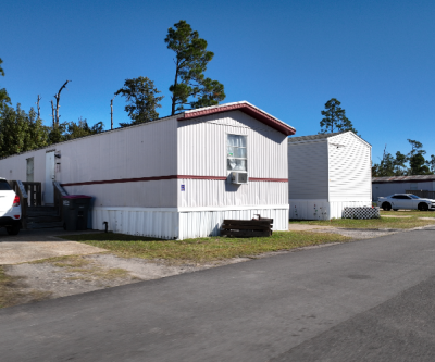 Photo 5 of 6 of dealer located at 420 N Kimbrel Avenue Panama City, FL 32404