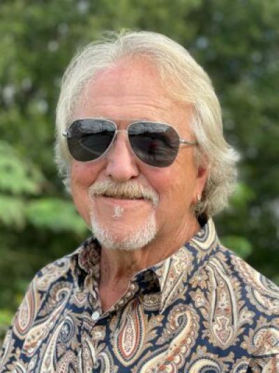 Listed By David Siracusa of SUNBELT HOME SALES