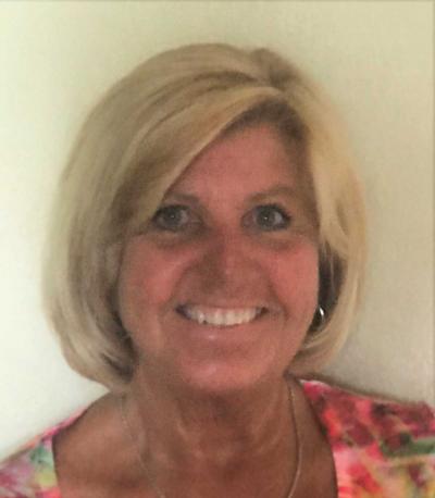 Listed By Kim Blok-Andersen of Central Florida Mobile Home Sales Inc.