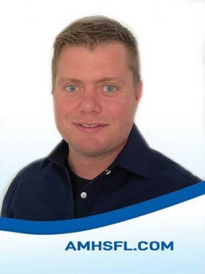 Listed By Tanya Johnston of American Mobile Home Sales of Tampa Bay, Inc.