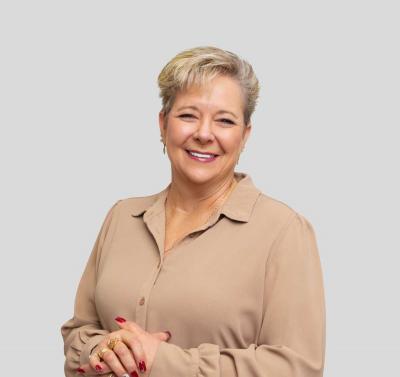 Listed By Donovan Frantz of Weichert Realtors Hallmark Properties