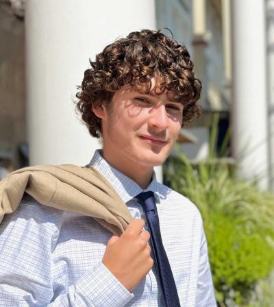 Listed By Oliver Shelmerdine of IRE Home Services